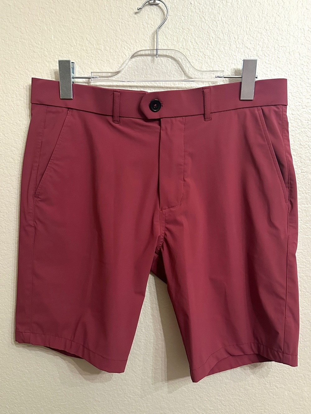 Greyson Montauk Performance Shorts Burgundy Red Size 32